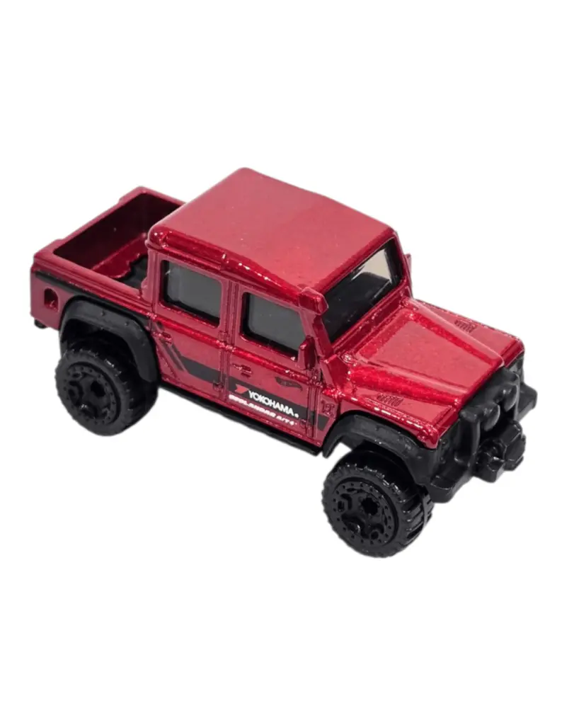 hot-wheels-2015-land-rover-defender-double-cab-red-uncarded-329798 (1) (1).webp